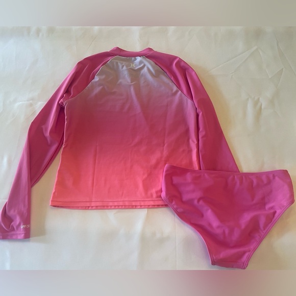 Hurley Pink Rash Guard Set - Picture 3 of 4